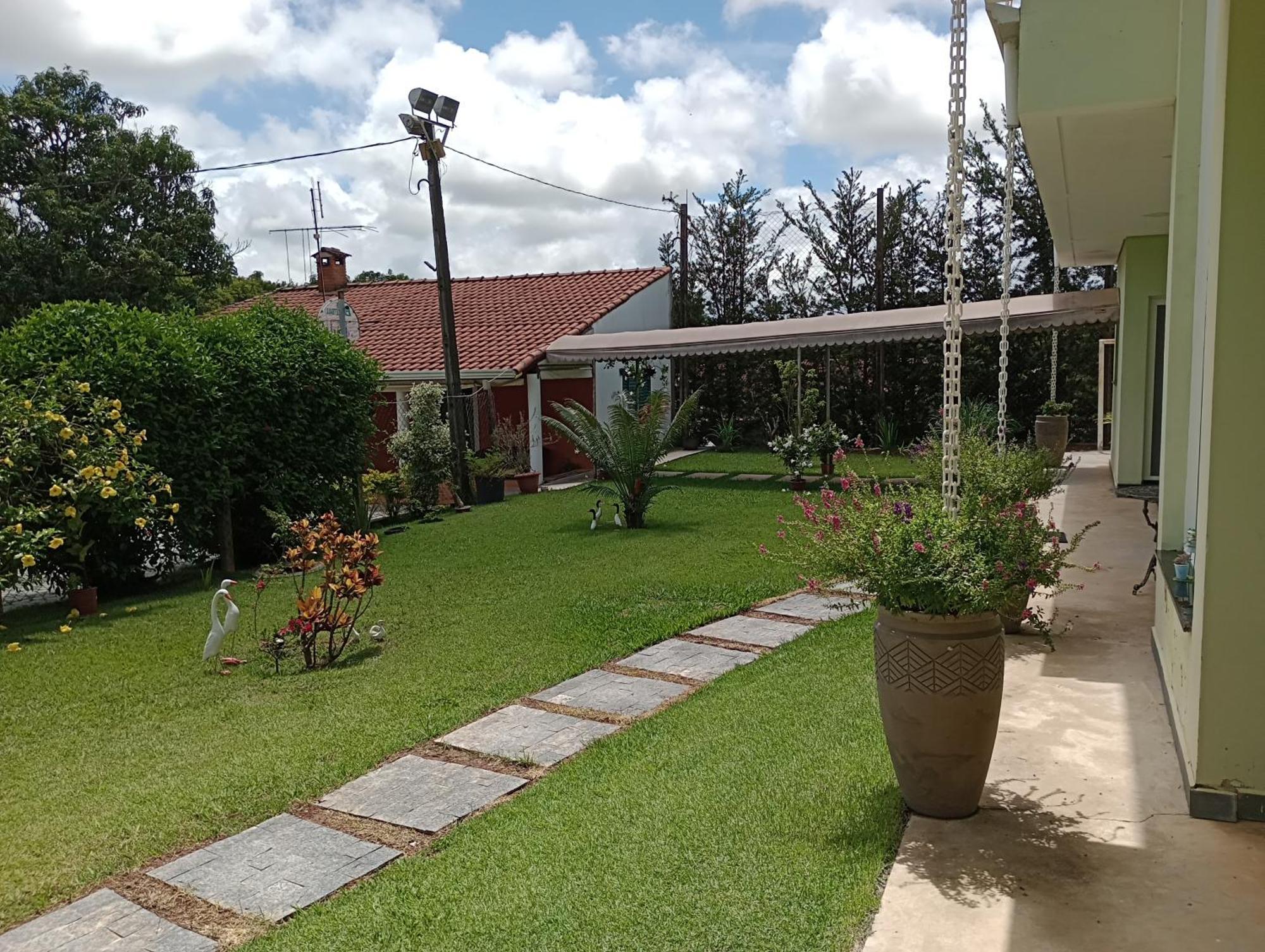 Pousada Chácara VIVALLI Holambra Exterior foto
