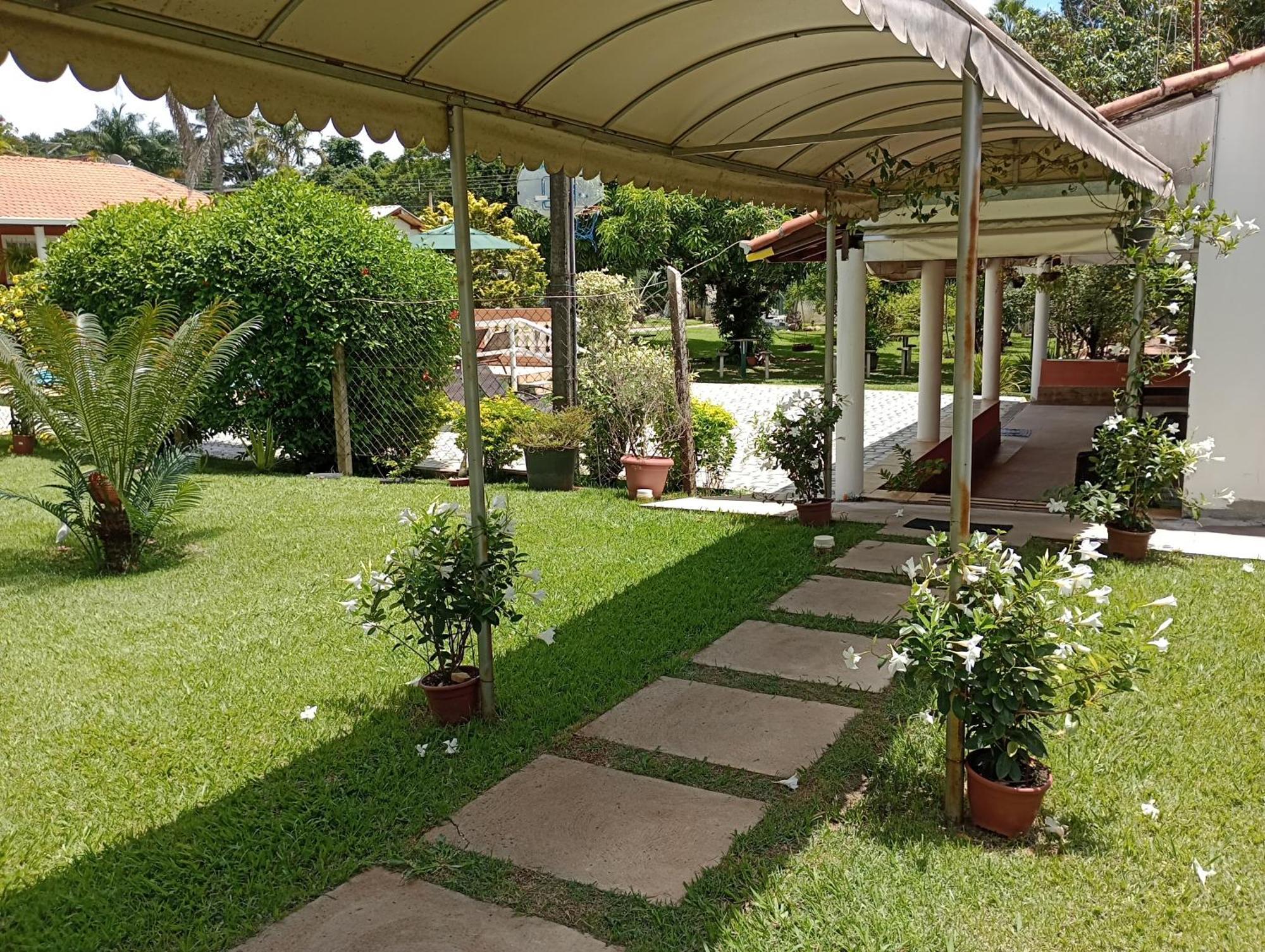 Pousada Chácara VIVALLI Holambra Exterior foto